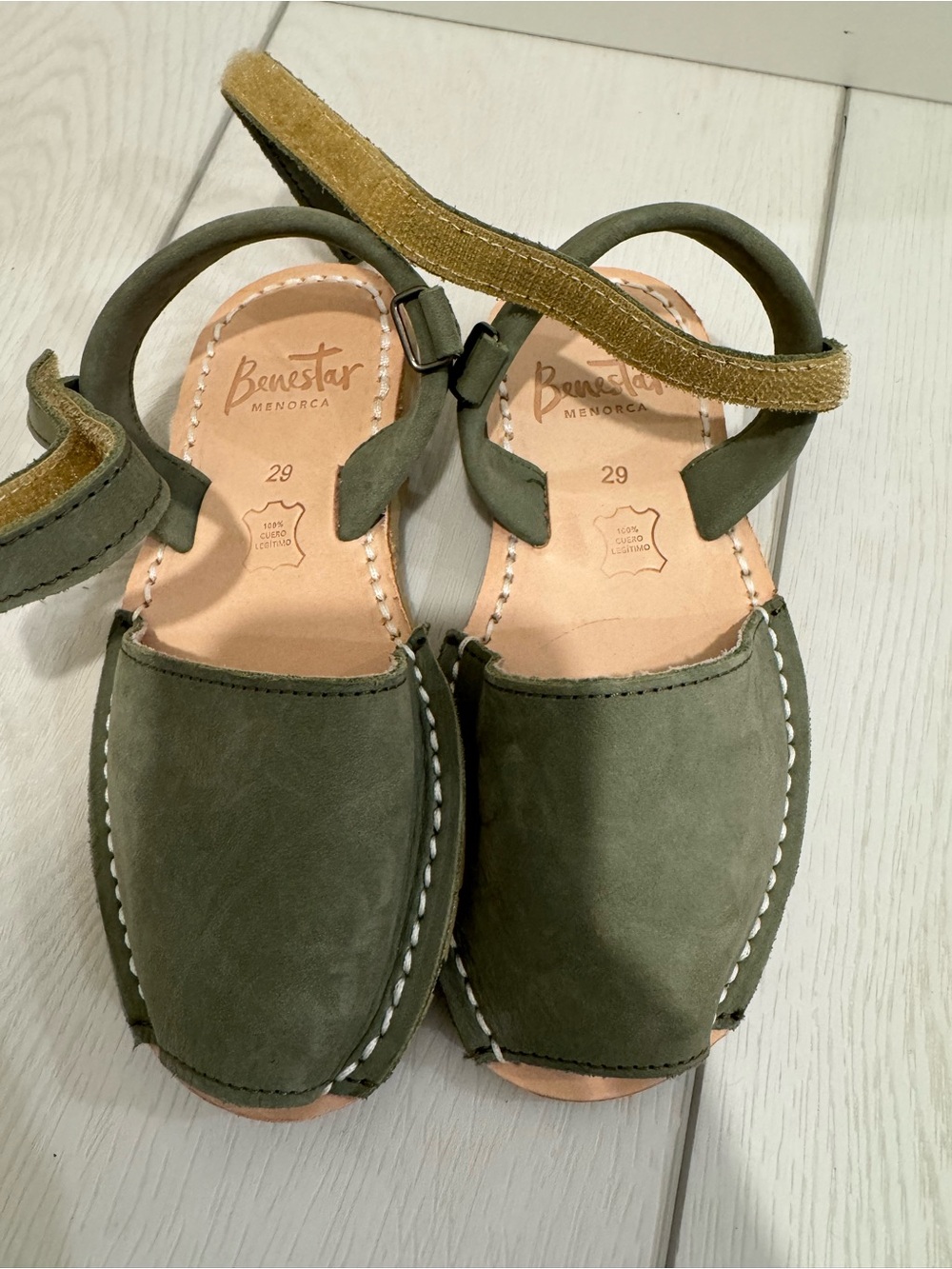 Kids Olive Green Leather Sandals 29 28